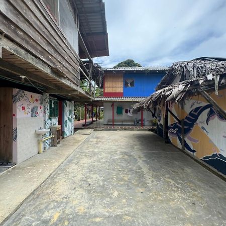 Отель Surf House Estilo Libre Буэнавентура Экстерьер фото
