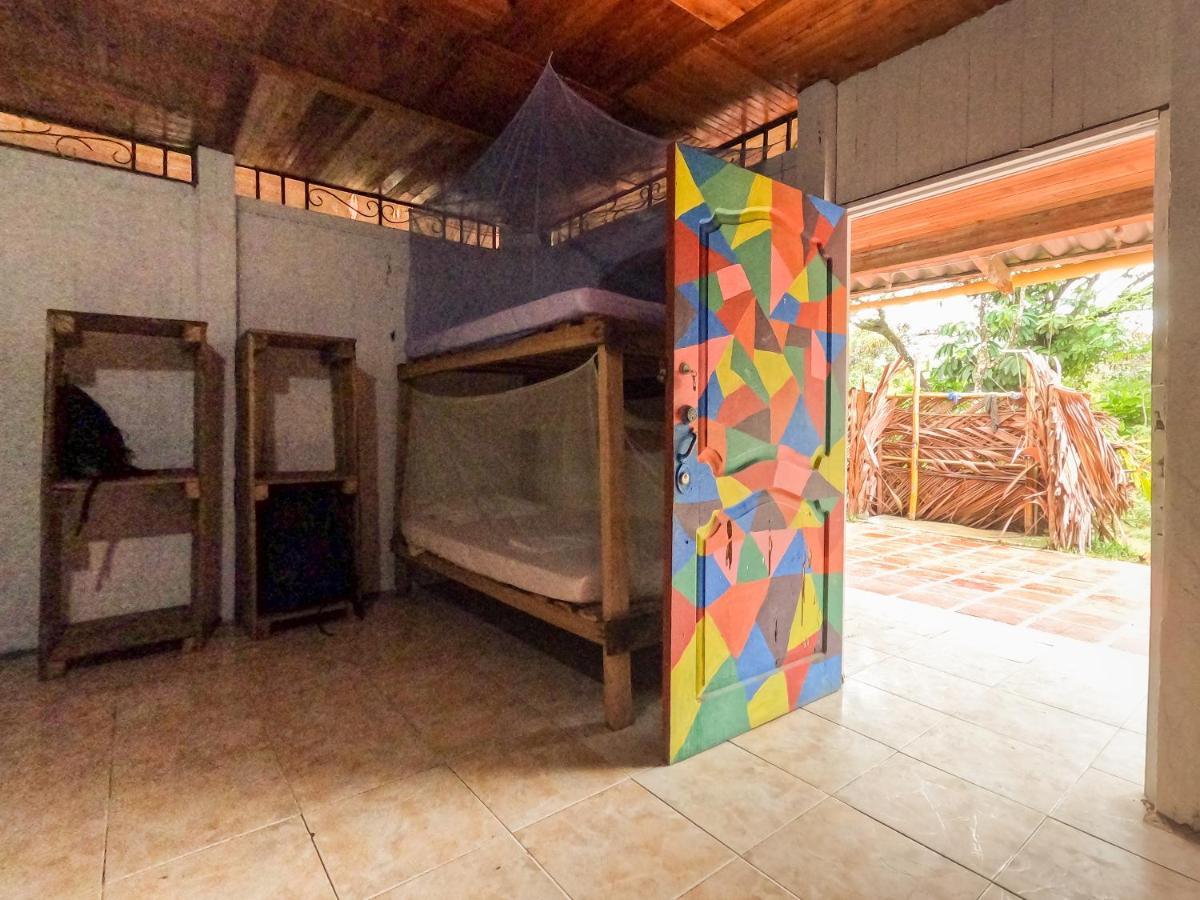 Отель Surf House Estilo Libre Буэнавентура Экстерьер фото